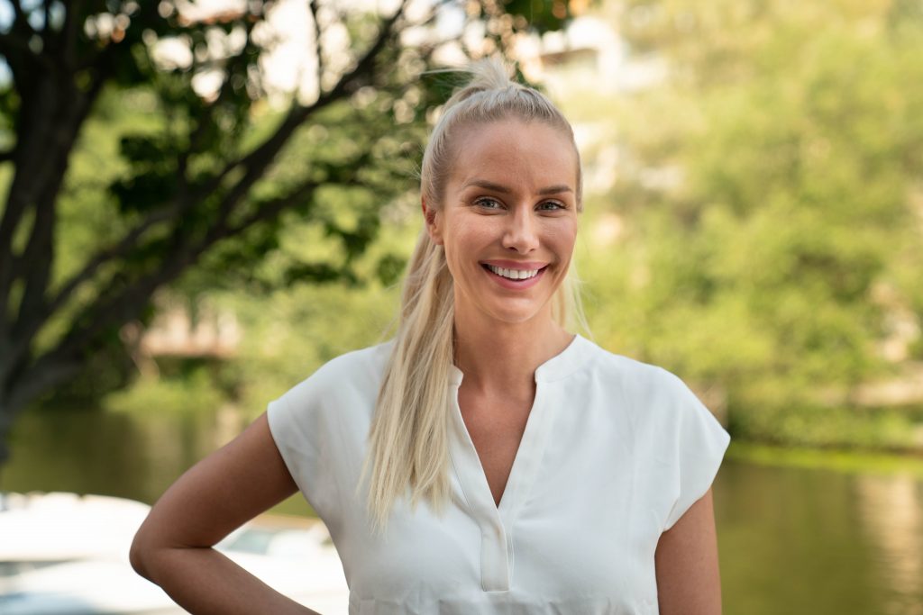 Julia Franzén fortæller om sit hårtab