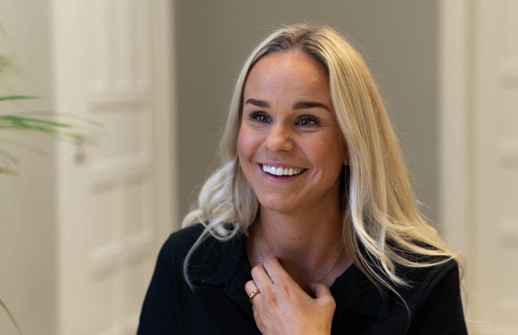 Kajsa berättar glatt om sitt ingrepp